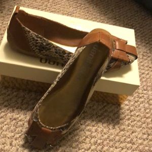 🌻3/$20...Daniblack flats